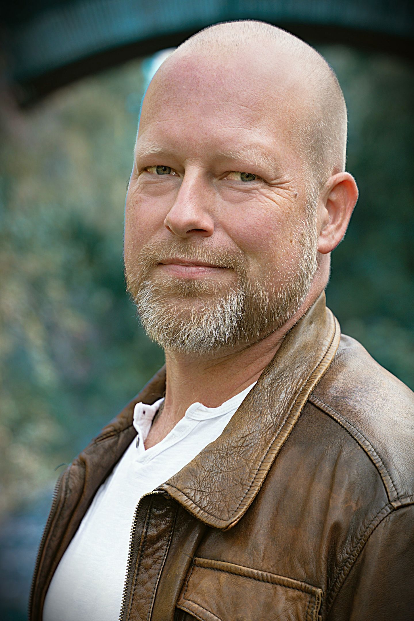 © Alexander Roger Wolf