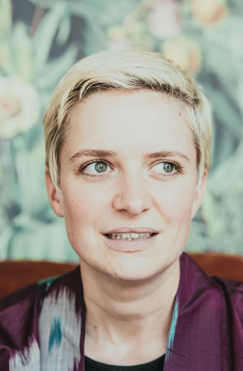 Bild Lena Entezami