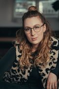 образ Sina Louise Dieterle