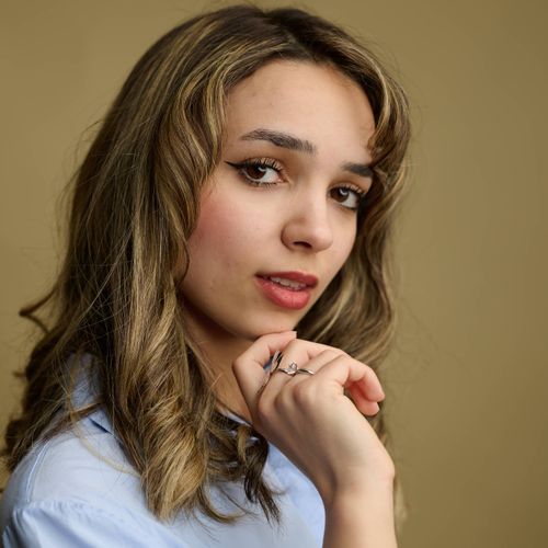 образ Ana-Maria Minculete