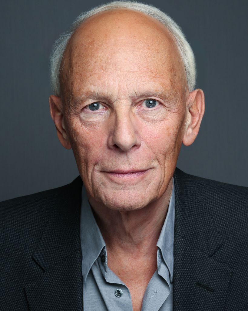 © Claire Grogan imagine Paul Nicholas