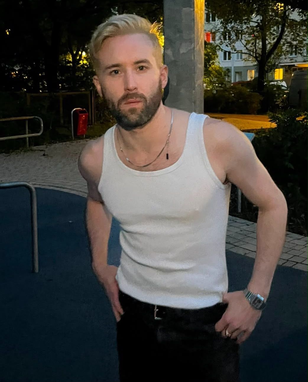 Image Alexander Oliver