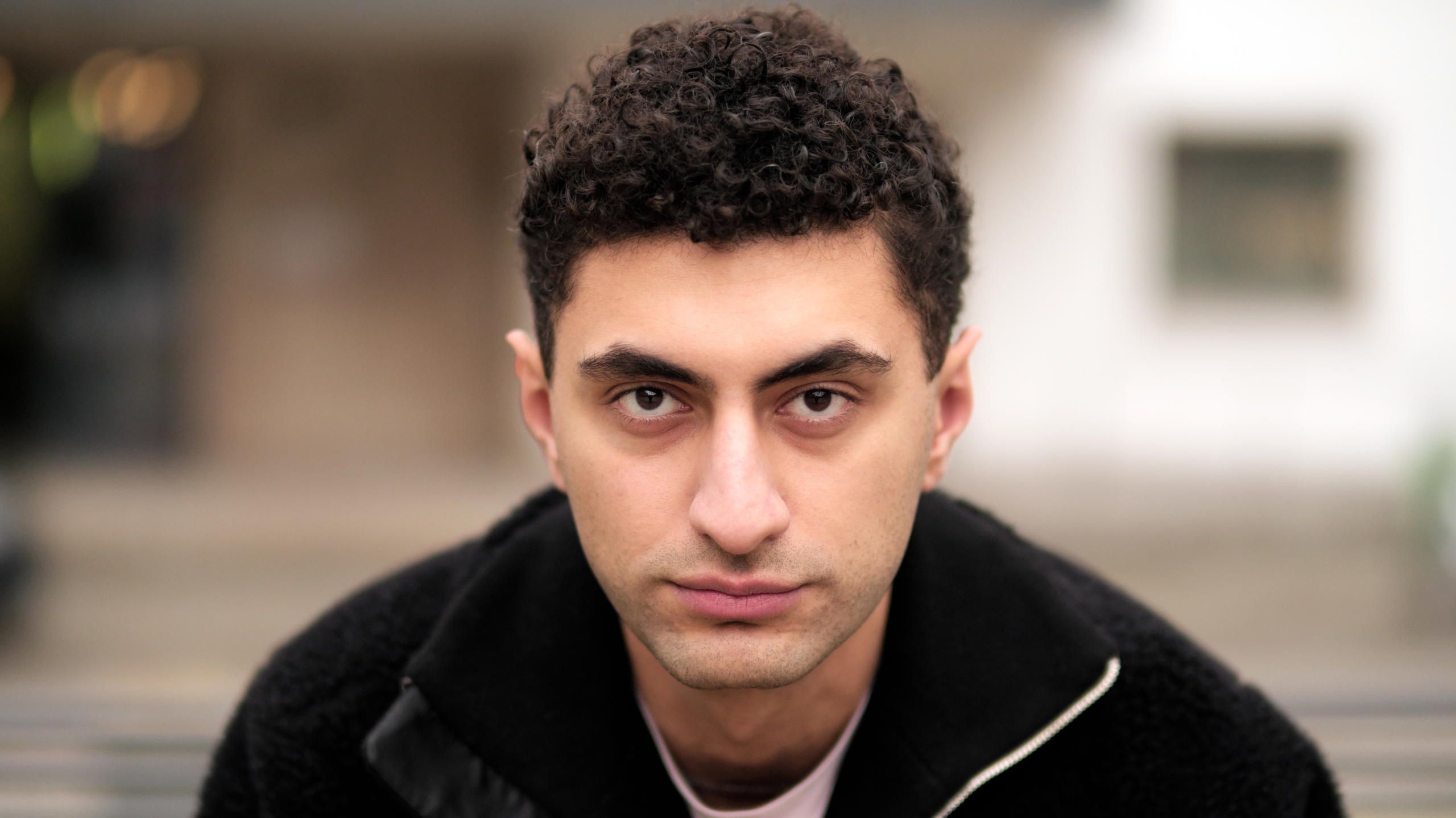 © 2025 joern.h@pm.me