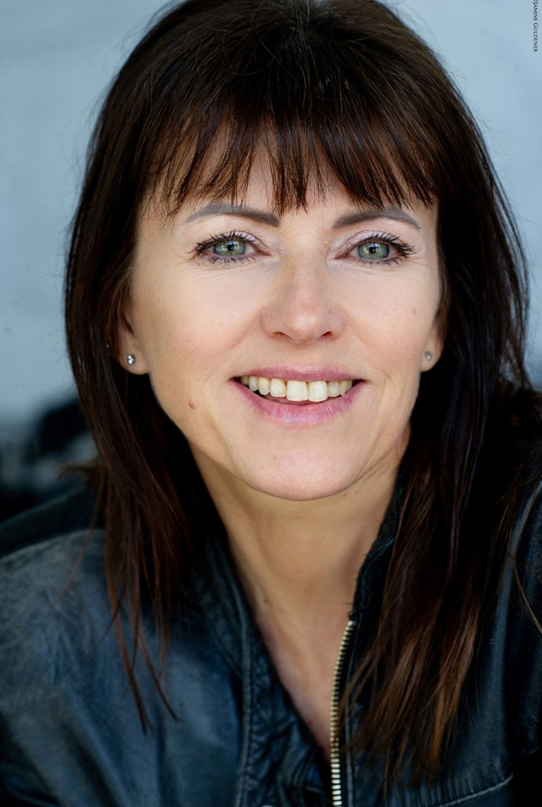 © Janine Guldener görüntü Yvonne Wilhelm