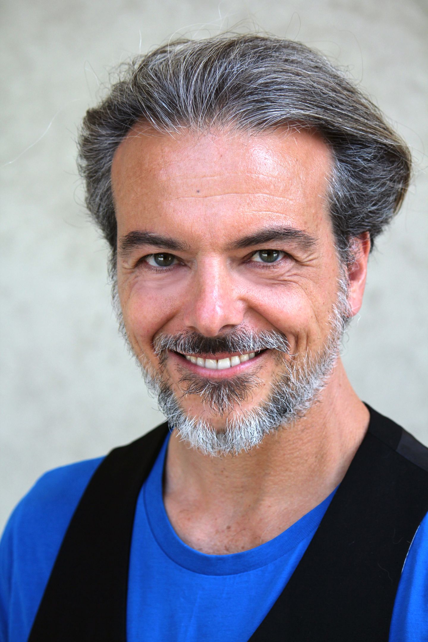 © mahmoud rezaforouhi