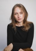 © Selbstportrait unter Alexander Resch 2025 Image Hannah Meyer Cosack