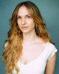 © Dujonna Gift Imagen Emily Winkler