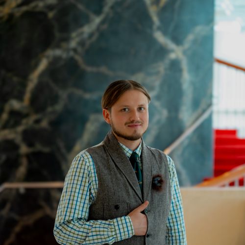 © Dennis Dinosaurier