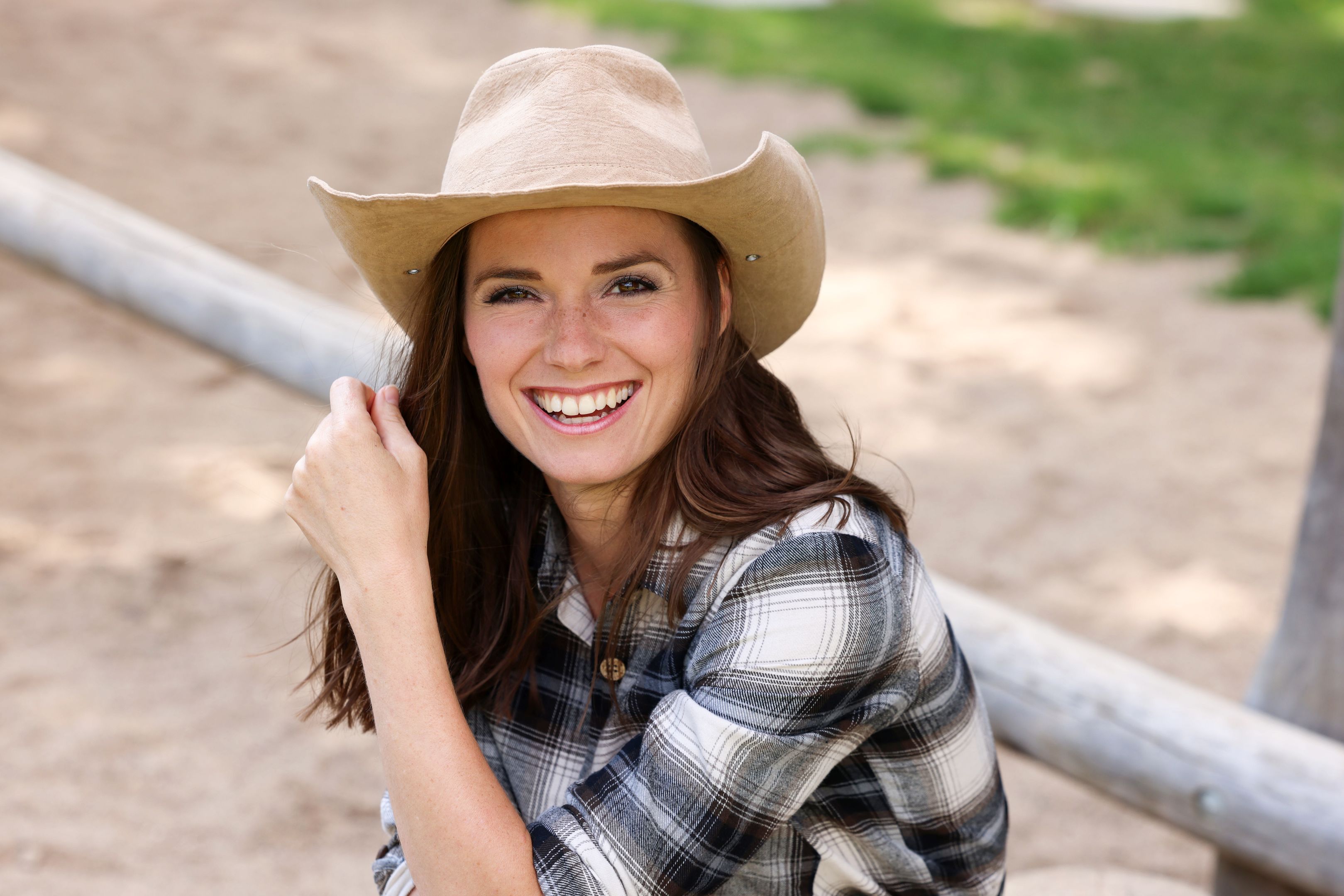 © Copyright Tanja Hall