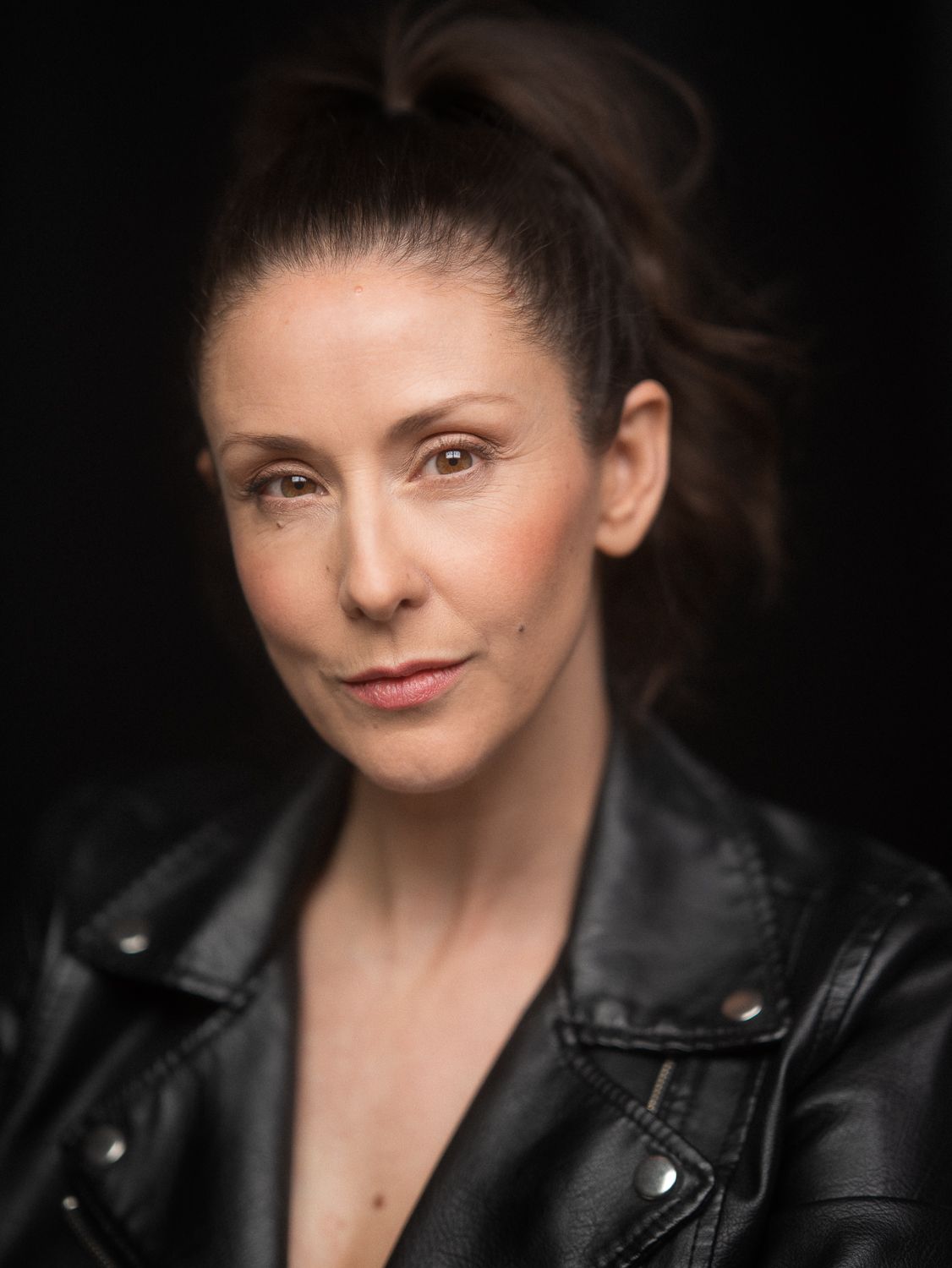 © @bookserranosierra