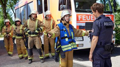 Image for Feuerwehrfrauen – Phönix aus der Asche