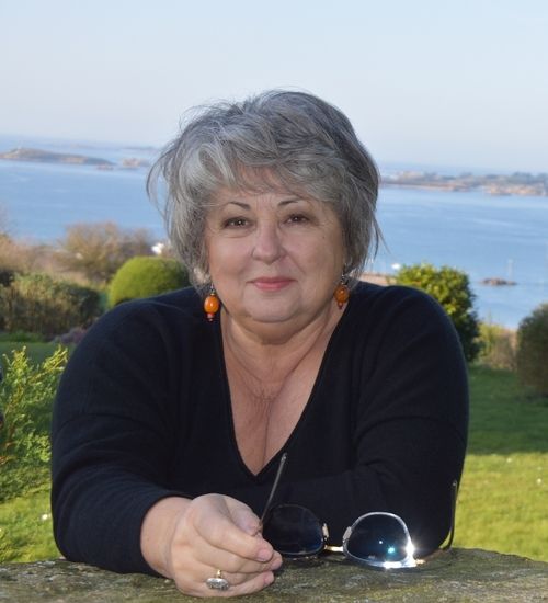 Katta dumba bilan porno tomosha qiling