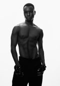 © Romain Maurette Image Isaiah Hodges