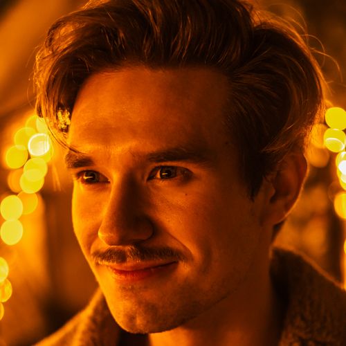 образ Valery Sullivan