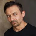 © andi crown görüntü Ariki Erby