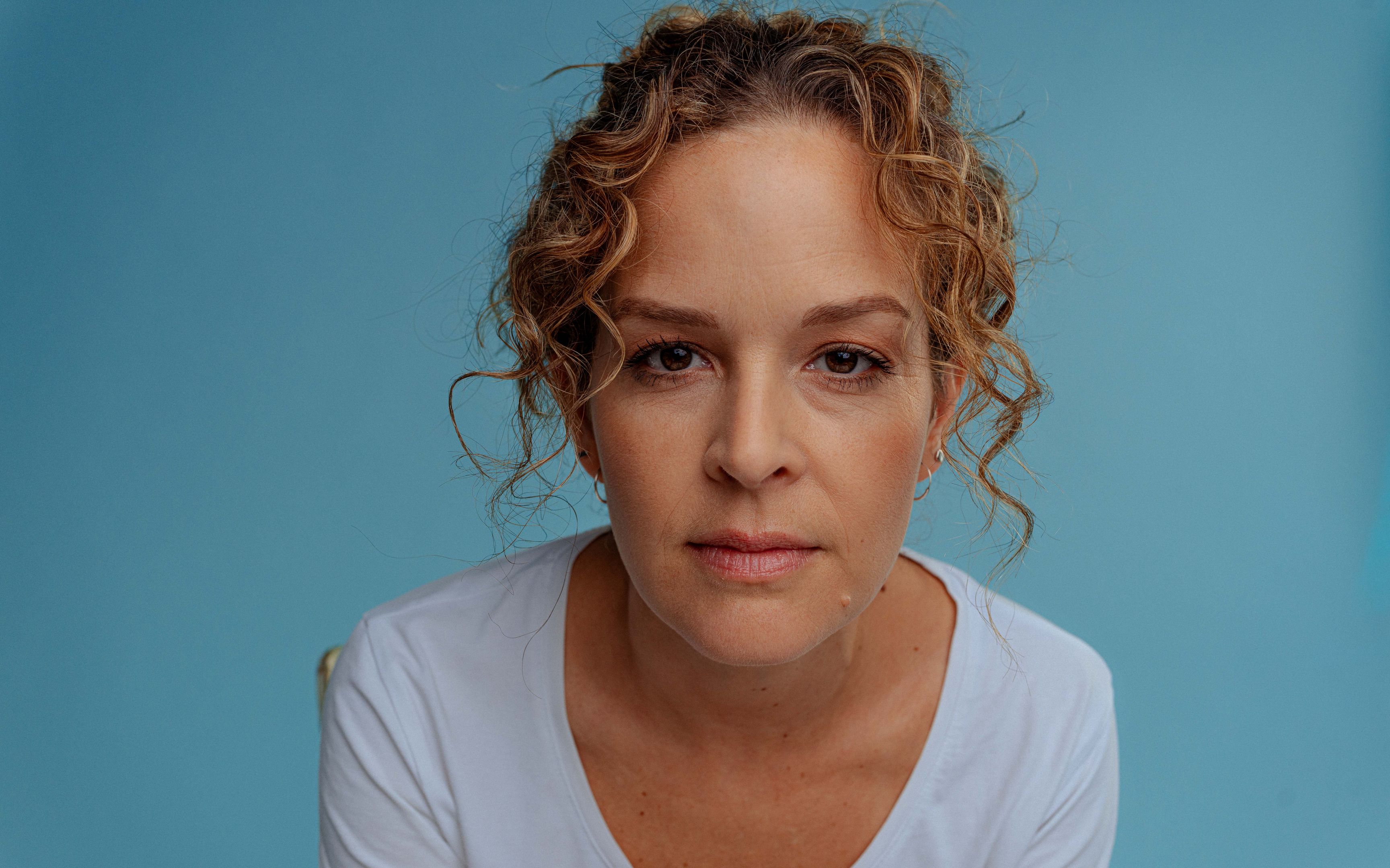 © Luis Zeno Kuhn