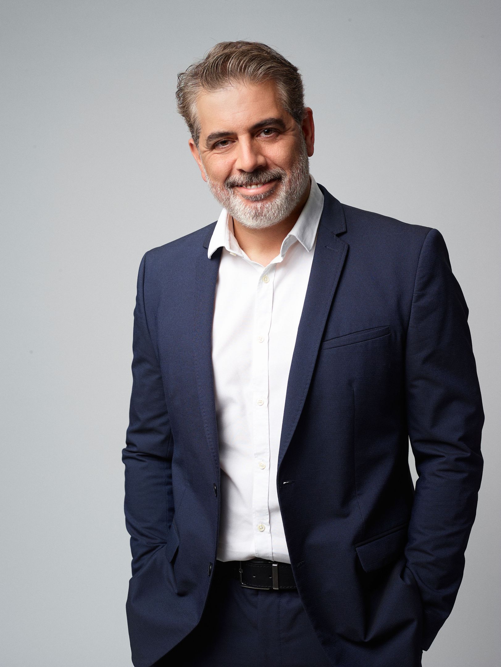 © John Ribes. Todos los derecho eservados. info@johnribes.com