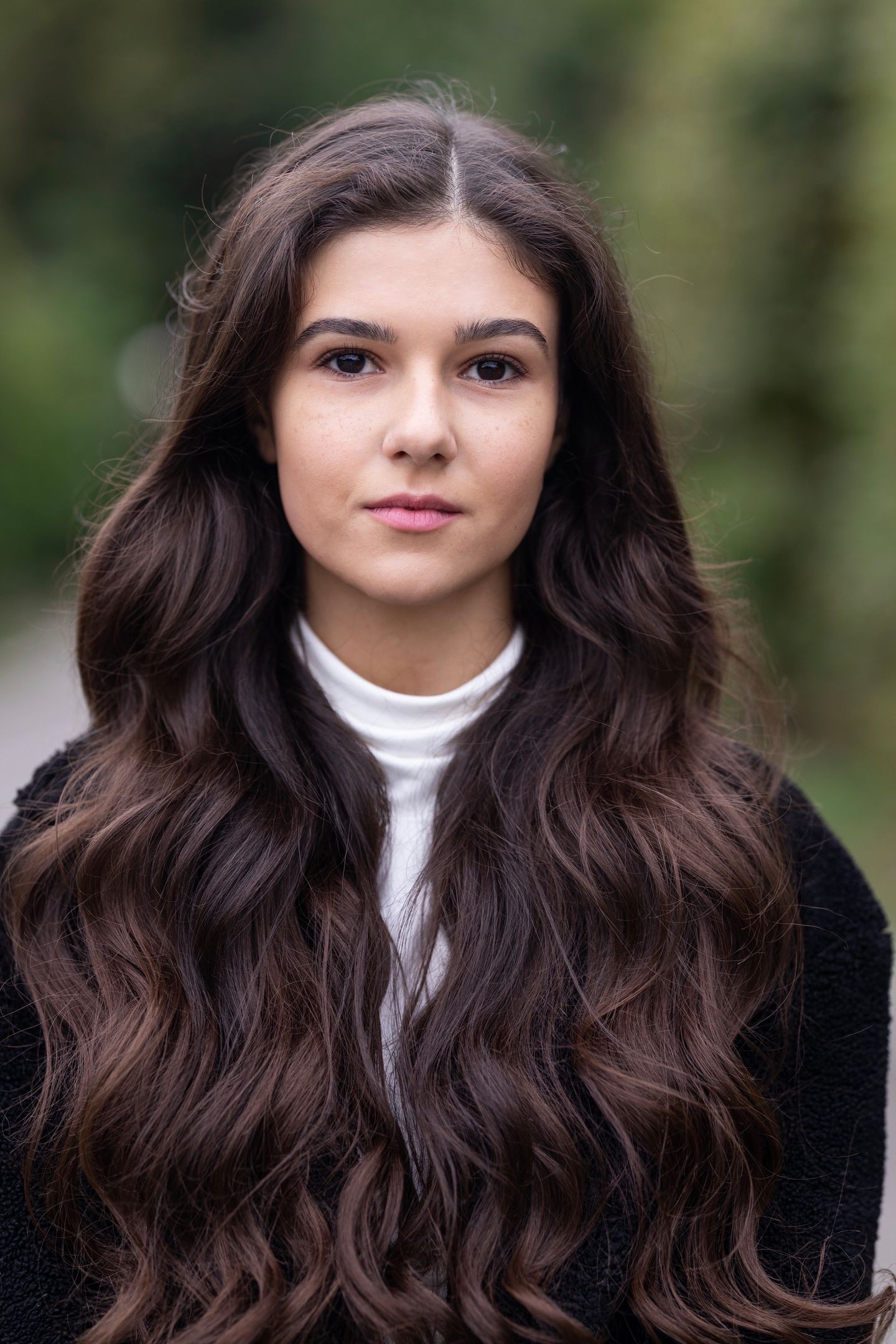 Qizlar faqat ularni yalashimga ruxsat berishdi