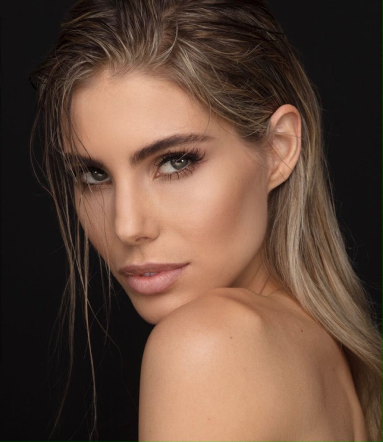Зображення Cara Frew
