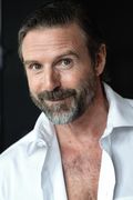 © Jeanne Degraa Image Christoph Mory