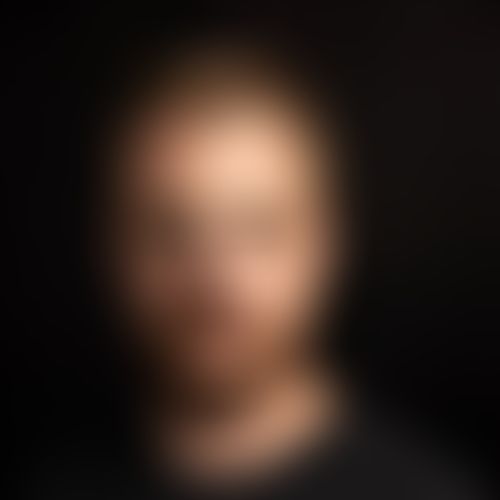 © Erik Maxim Kronda