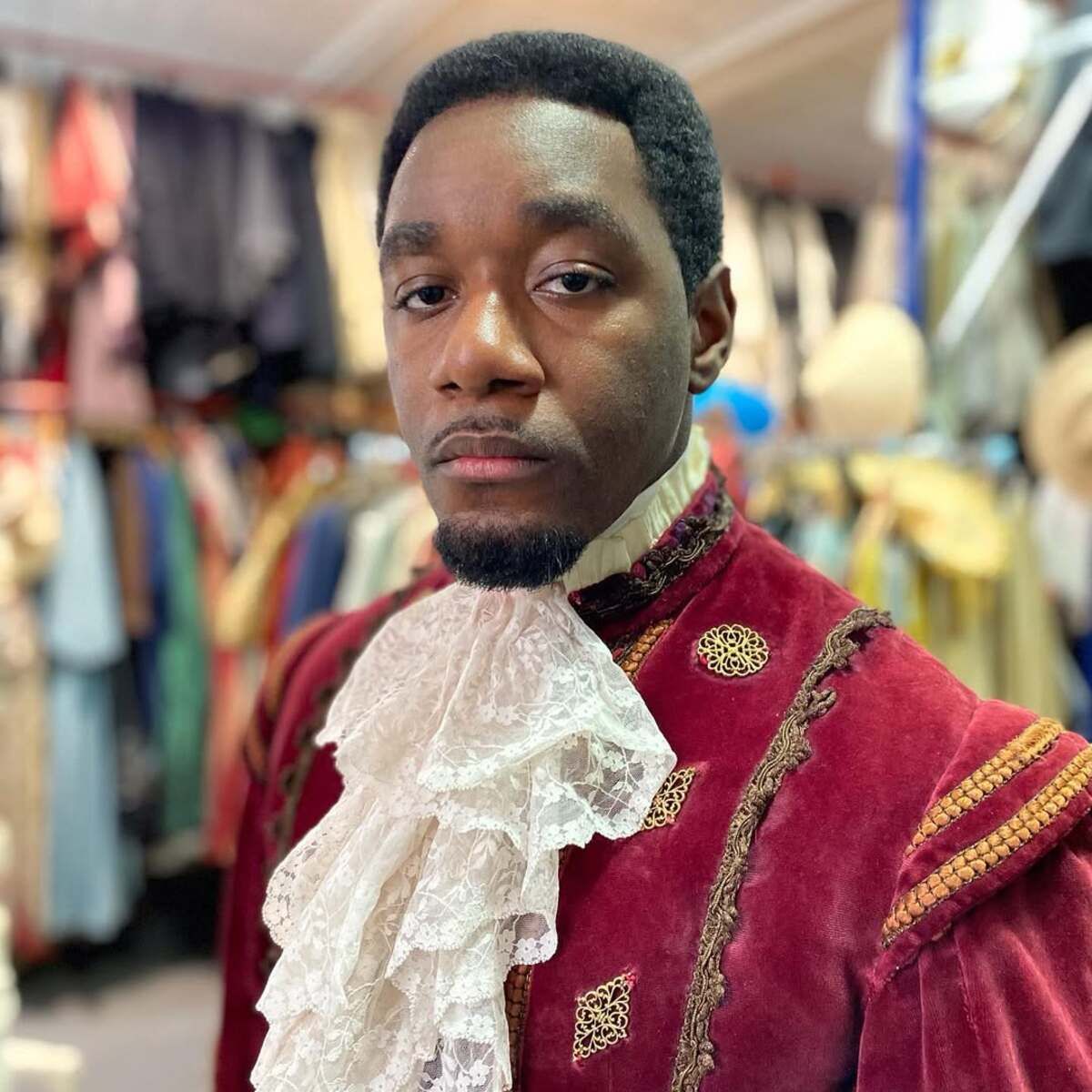 © Sullivan damascene