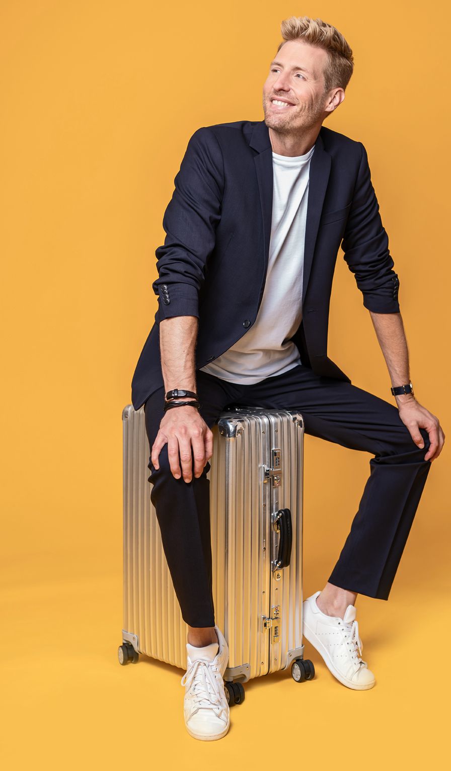 © MILIAN MEDIA & Co.