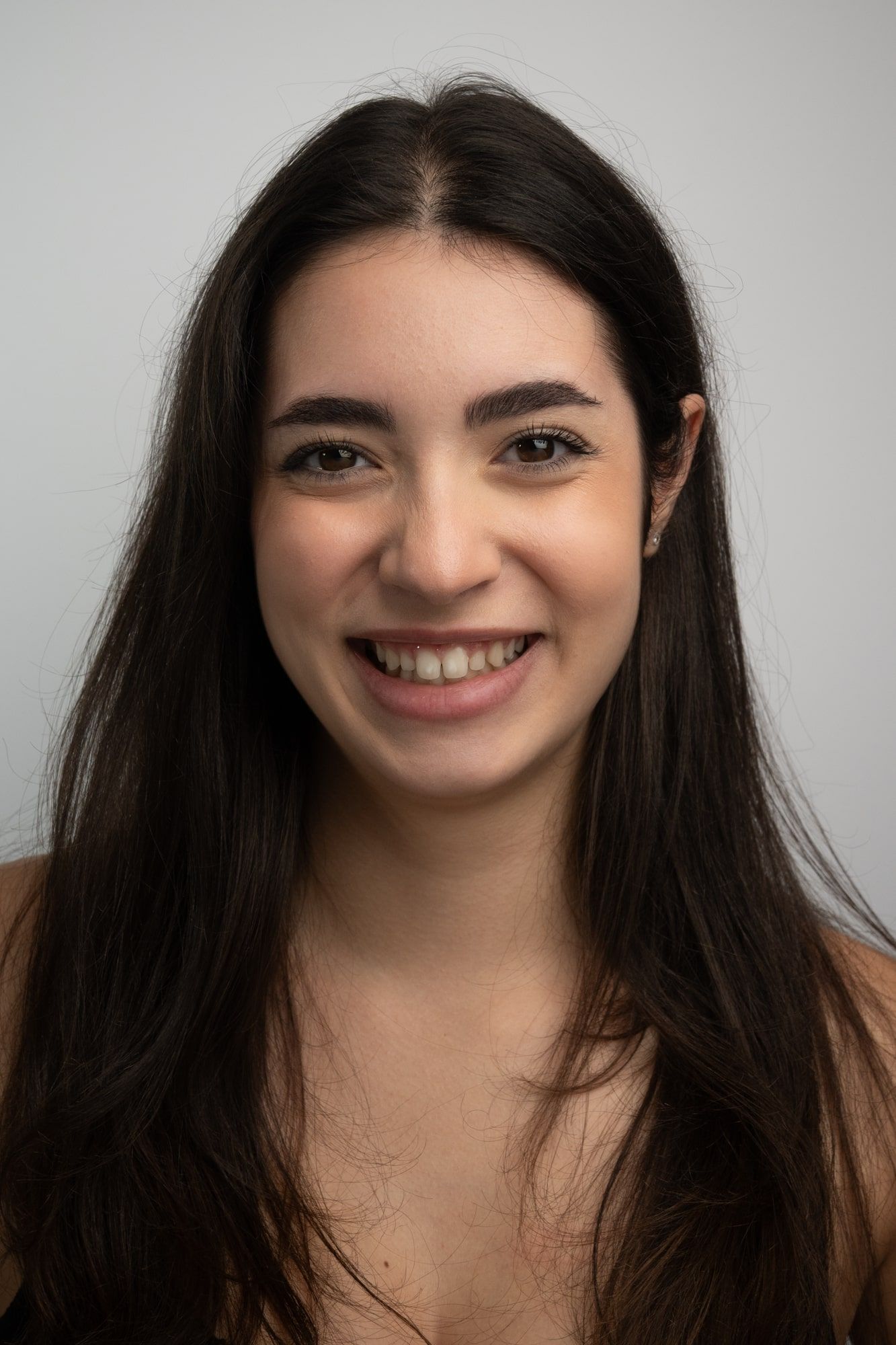 © Headshot smile - Bianca Dobre