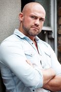 wizerunek Cathal Pendred