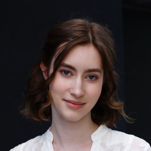 © Isabell Nesbit 2025