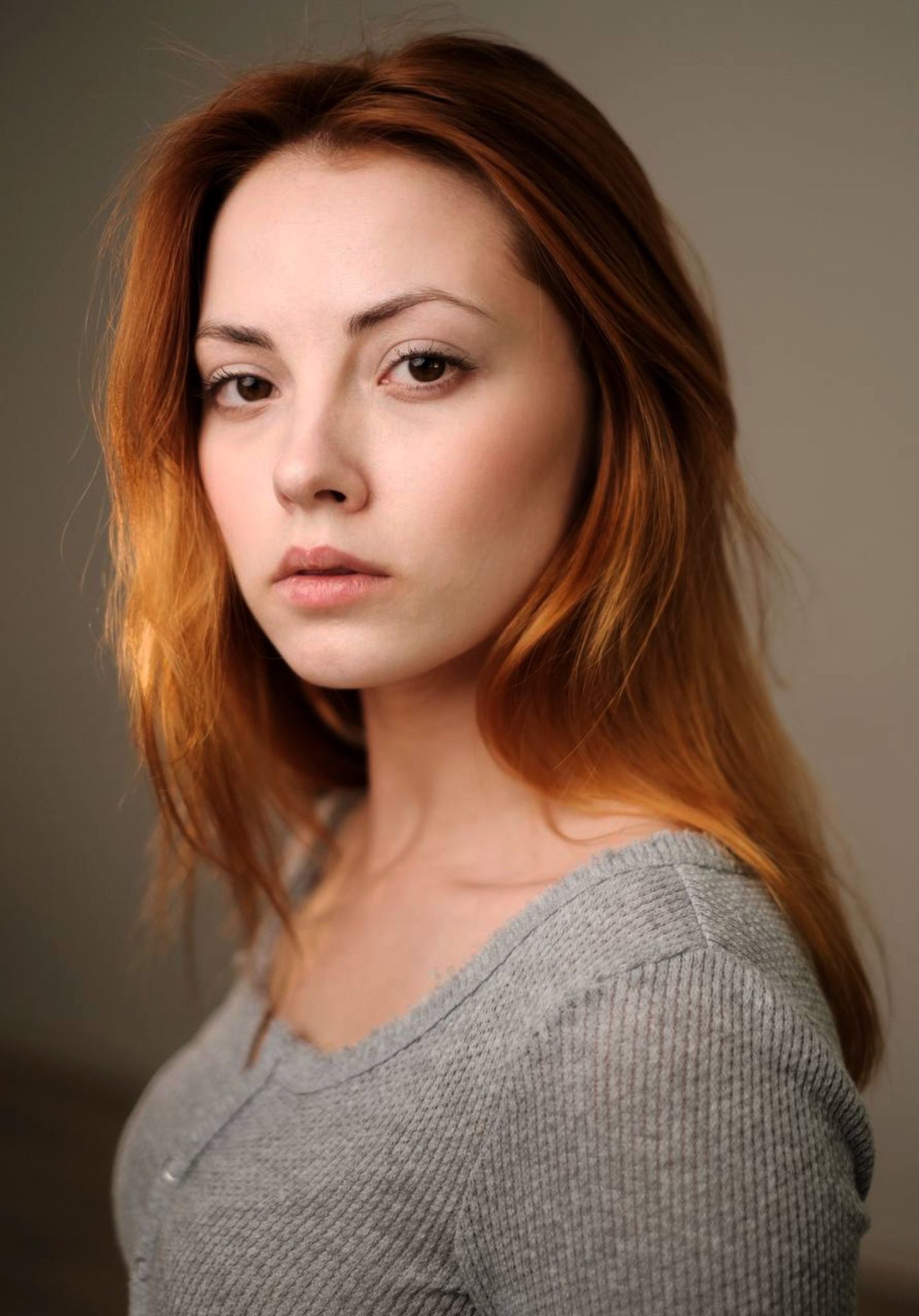 Orta maktab qizi bilan jinsiy aloqa