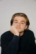 © thekidvelour образ Sam Petersson